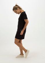 Cargar imagen en el visor de la galería, enterizo SHORTY negro